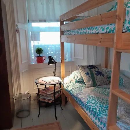 Apartament Johnston House: Historic Village Retreat Kinvara